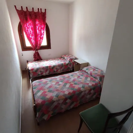 Li Funnesi 2 - Santeodorohouse *