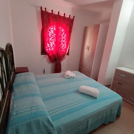 Apartment Li Funnesi 2 - Santeodorohouse *
